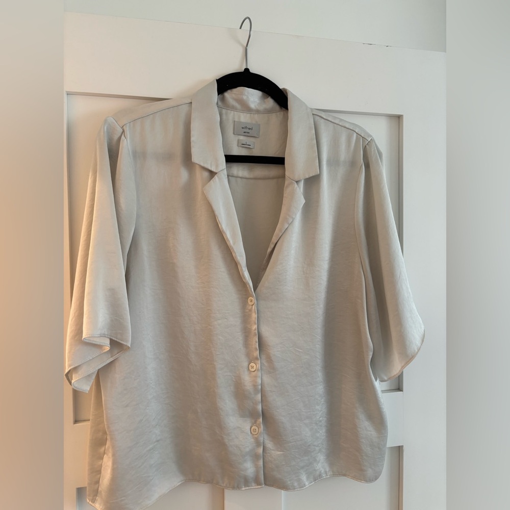 Wilfred Light Silver Satin Button-Down Shirt